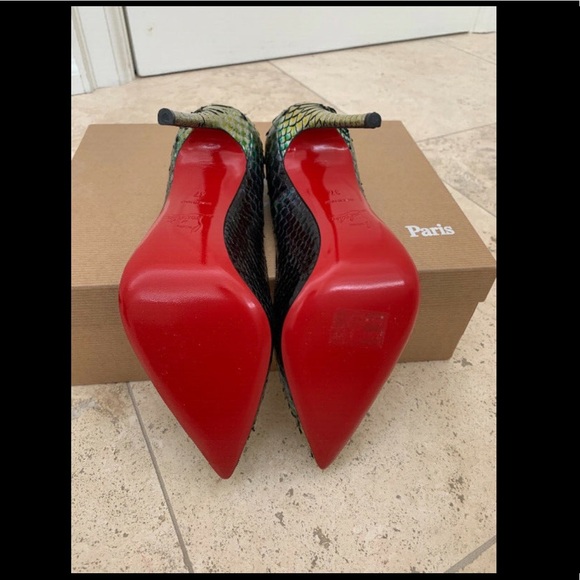 Brand New Christian Louboutin So Kate size 37(US7) - Picture 5 of 8